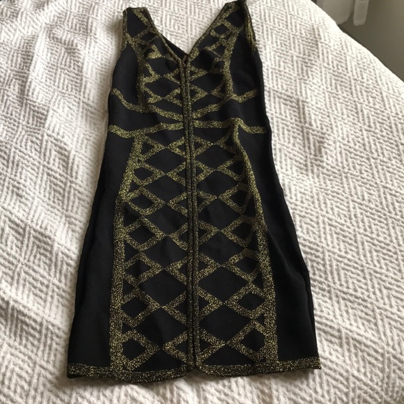 Dress - Picture 2 of 4